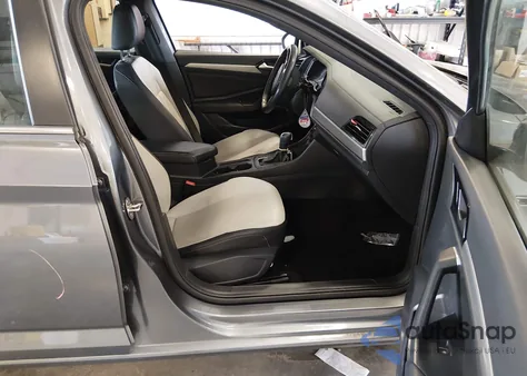 2021 Volkswagen Jetta 1.4T R-Line/1.4T S/1.4T Se из США, поврежденный, VIN 3VWC57BU2MM097421